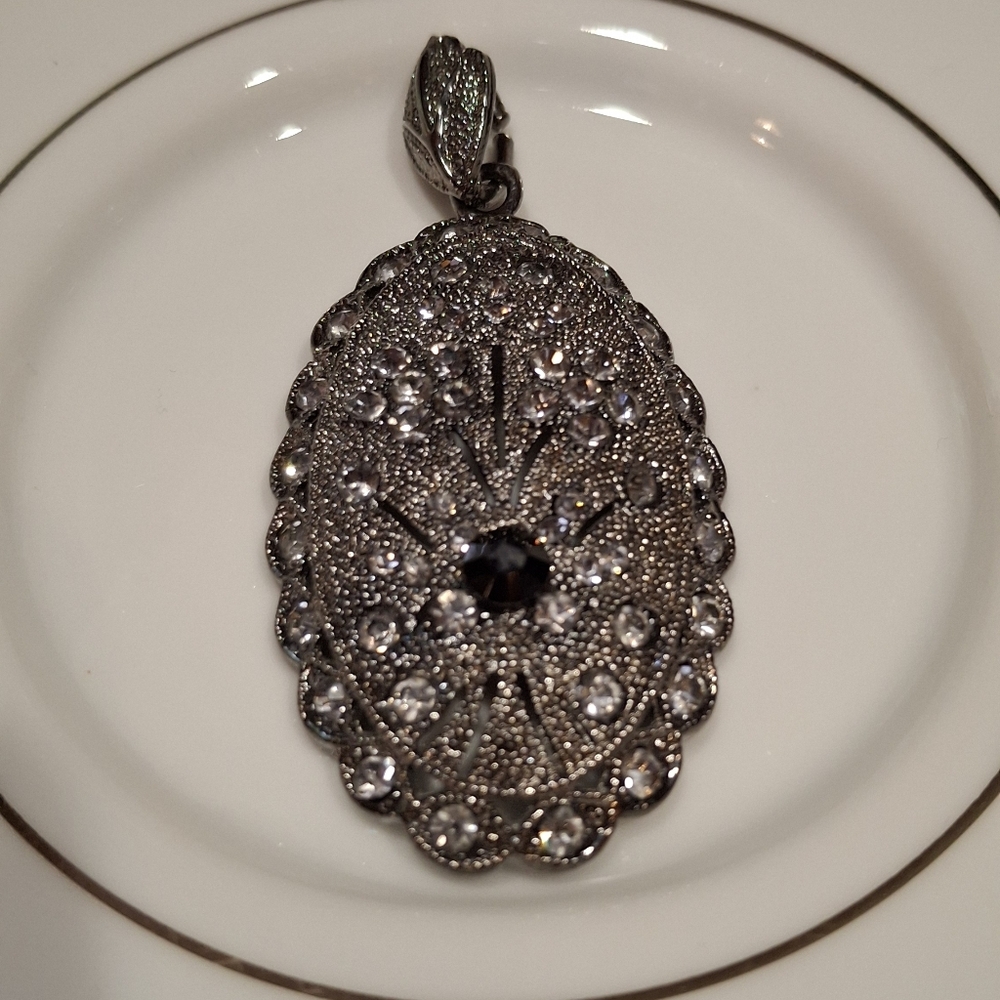 Pendant - Picture 5 of 12
